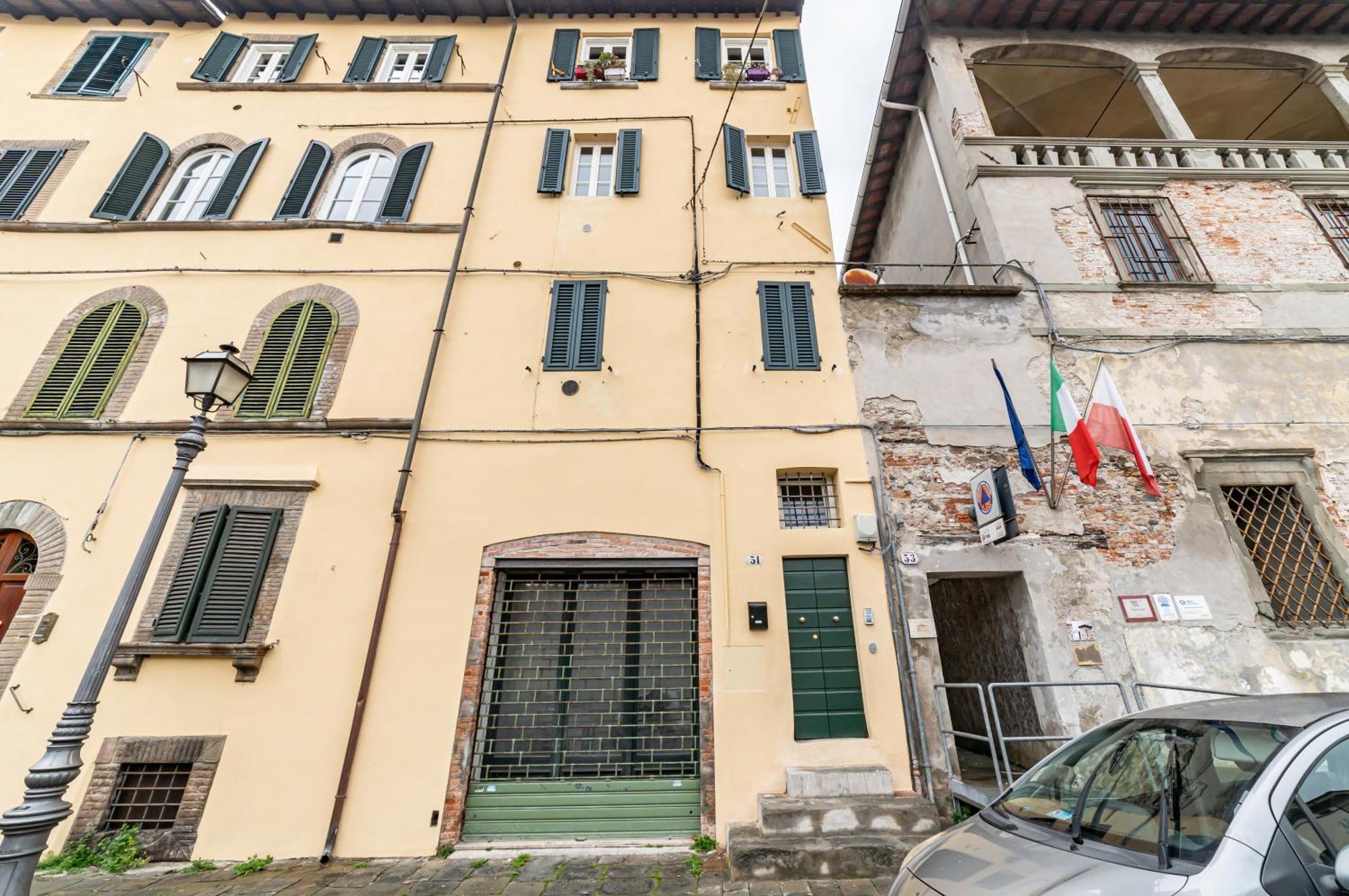 Modern Apartment In The Heart Of Lucca! Exterior photo
